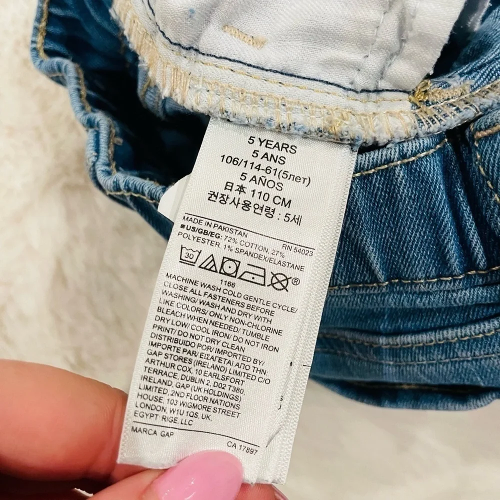 GAP Denim Distressed Raw Hem Toddler Kid’s Shortie Jean Shorts Size 5 Years